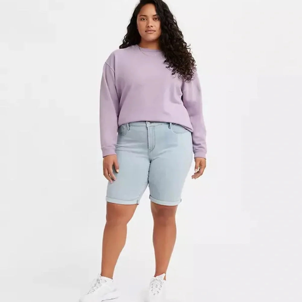 NEW Women's Levi's® STRETCHY Bermuda Jean Shorts Long PLUS 26 / 2